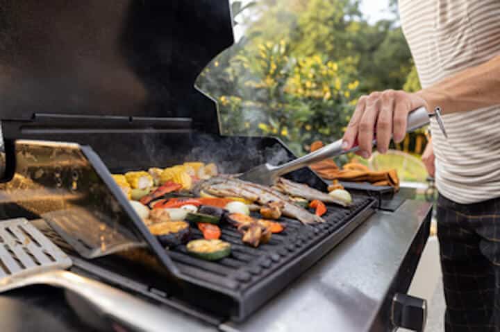 How To Choose a Gas Grill